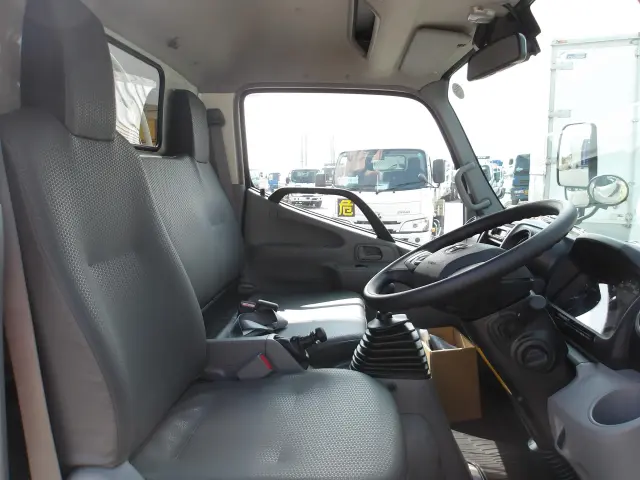 トヨタ ダイナ 2KG-XZU600H(2WD)の写真20