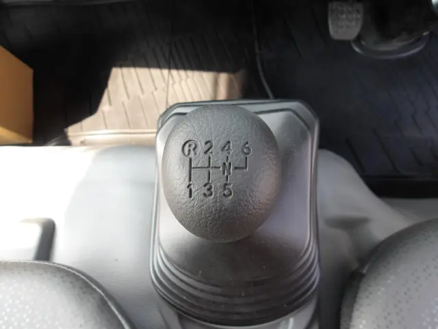 トヨタ ダイナ 2KG-XZU600H(2WD)の写真24