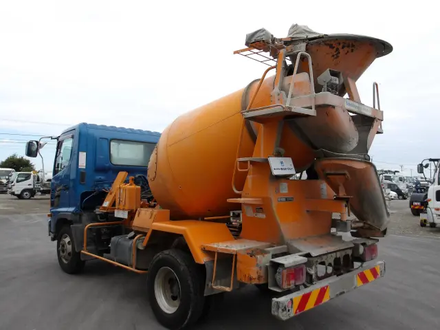 日野 レンジャー TKG-FC9JCAA(2WD)の写真2