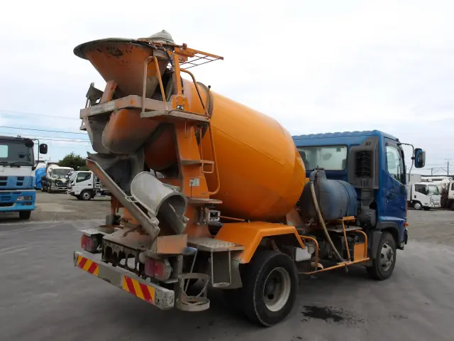 日野 レンジャー TKG-FC9JCAA(2WD)の写真4