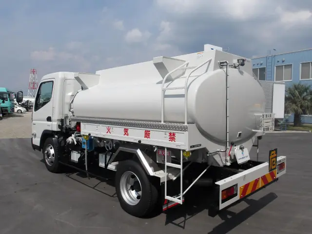 三菱 キャンター 2PG-FEB90(2WD)の写真2