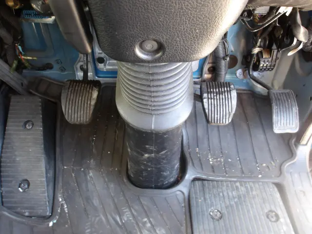 日野 レンジャー QKG-FJ7JGAA(2WD)の写真25