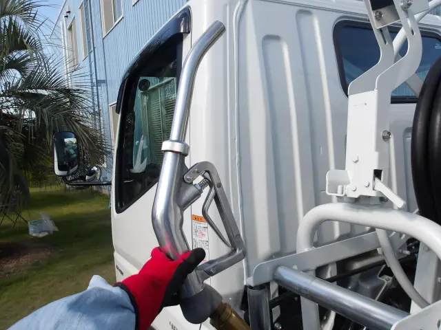 三菱 キャンター 2RG-FGA50(4WD)の写真6