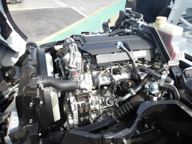 三菱 キャンター 2RG-FGA50(4WD)の写真18