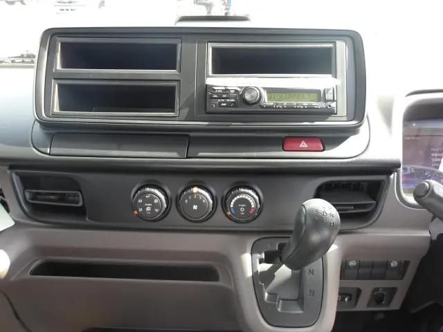 三菱 キャンター 2RG-FGA50(4WD)の写真22