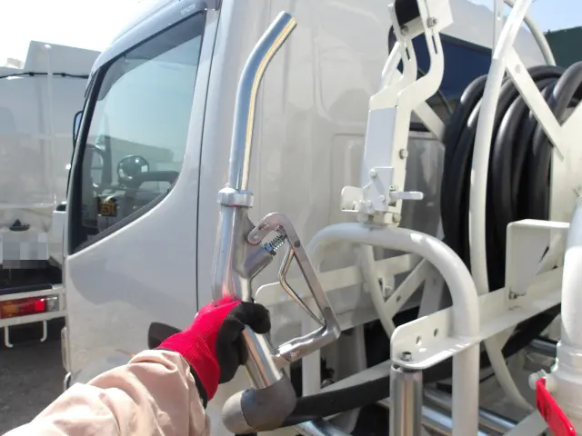 トヨタ ダイナ 2KG-XZU600H(2WD)の写真6