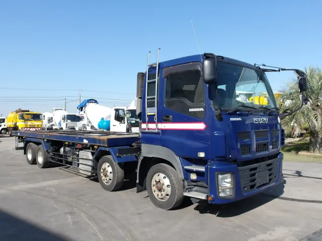 いすゞ ギガ QKG-CYH77A(8x4)の写真3