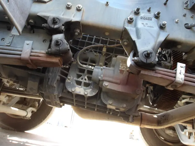 いすゞ ギガ QKG-CYH77A(8x4)の写真20