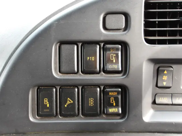 いすゞ ギガ KL-CYG23P3(その他)の写真22