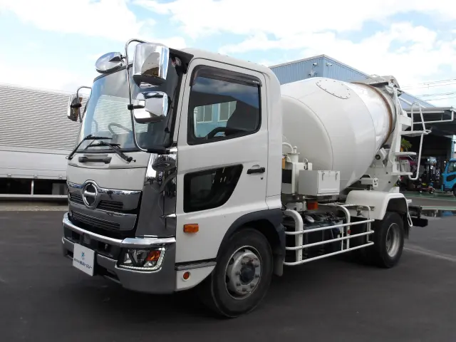 日野 レンジャー 2KG-FJ2ABA(2WD)の写真1