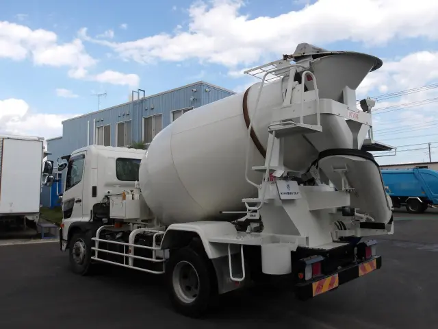 日野 レンジャー 2KG-FJ2ABA(2WD)の写真2