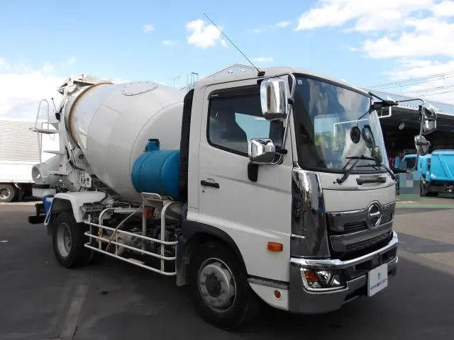 日野 レンジャー 2KG-FJ2ABA(2WD)の写真3