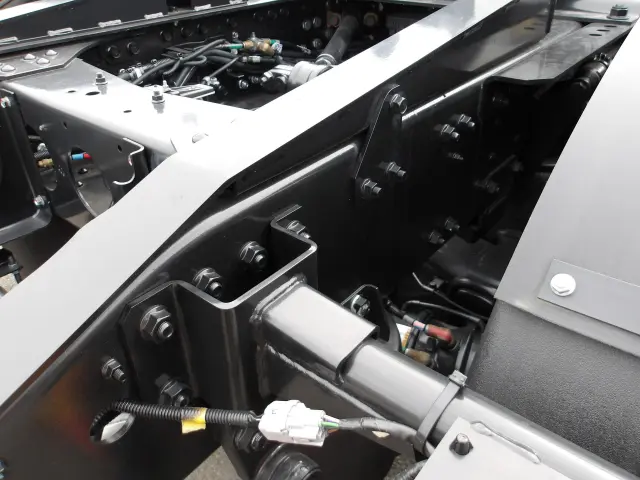 三菱 スーパーグレート 2RG-FP84VDR(2WD)の写真13