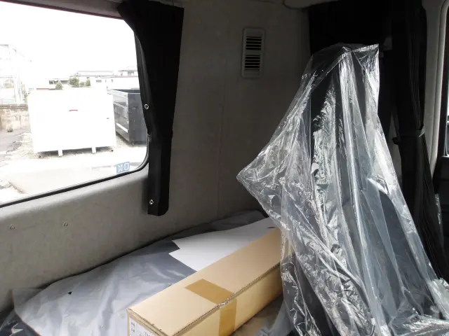 三菱 スーパーグレート 2RG-FP84VDR(2WD)の写真18