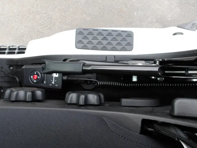 三菱 スーパーグレート 2RG-FP84VDR(2WD)の写真25