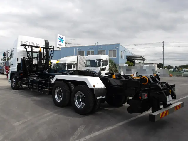 日野 プロフィア 2DG-FS1AHE(6x4)の写真2