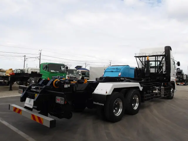 日野 プロフィア 2DG-FS1AHE(6x4)の写真4