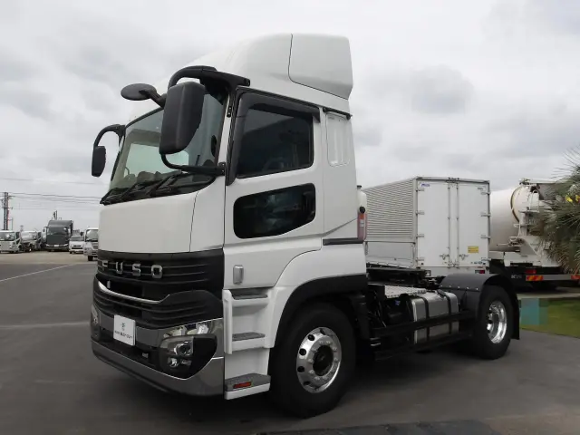 三菱 スーパーグレート 2RG-FP84VER(2WD)の写真1