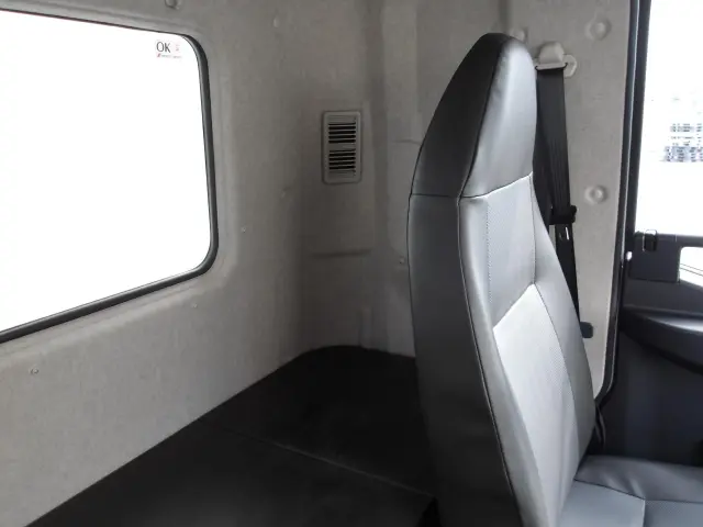 三菱 ファイター 2KG-FK62F(2WD)の写真19