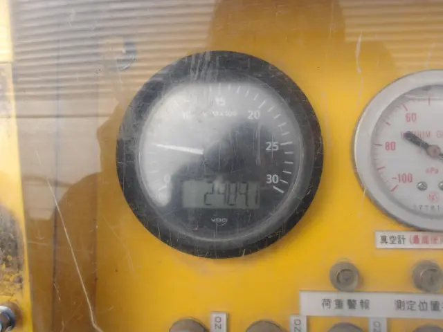 いすゞ ギガ 2PG-CYZ77CM(6x4)の写真10