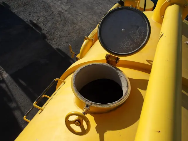 いすゞ ギガ 2PG-CYZ77CM(6x4)の写真14