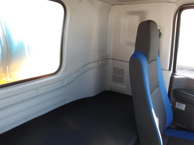 いすゞ ギガ 2PG-CYZ77CM(6x4)の写真22