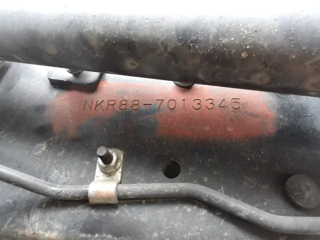 いすゞ エルフ 2RG-NKR88N(2WD)の写真17