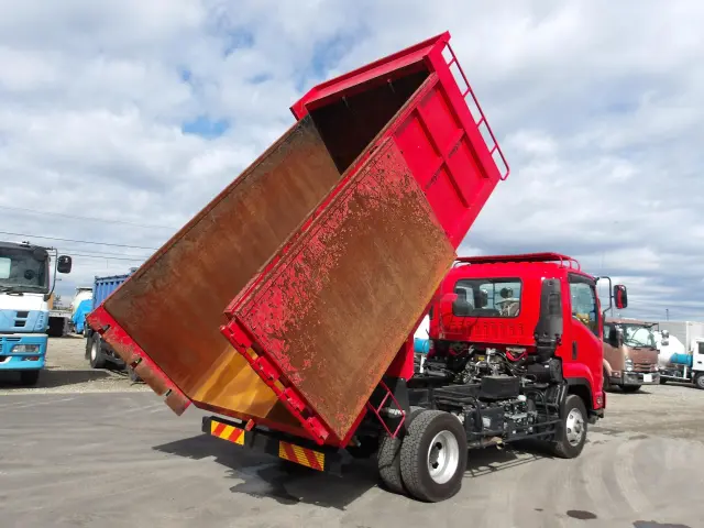 いすゞ フォワード 2RG-FRR90S2(2WD)の写真5