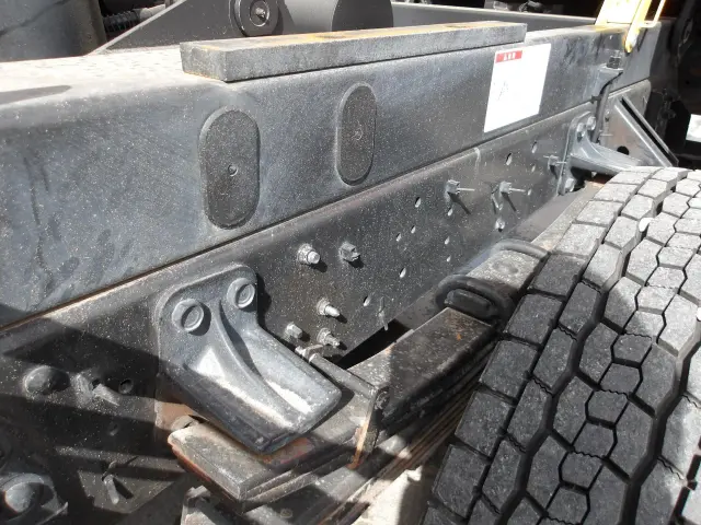 いすゞ フォワード 2RG-FRR90S2(2WD)の写真11