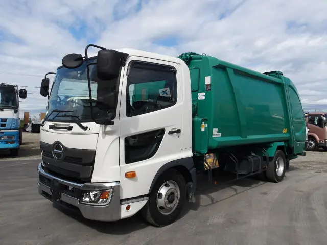 日野 レンジャー 2KG-FC2ABA(2WD)の写真1