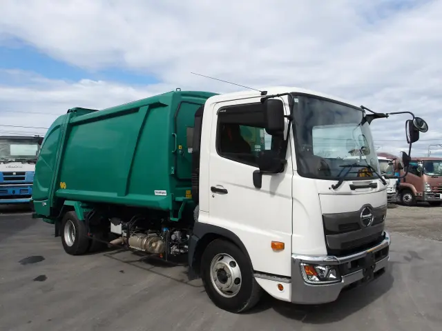 日野 レンジャー 2KG-FC2ABA(2WD)の写真3