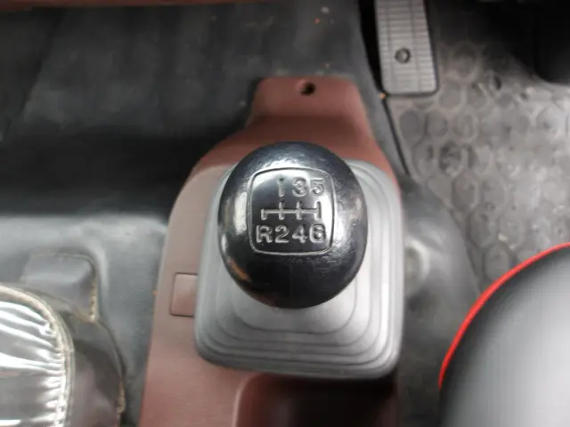 日野 レンジャー 2KG-FC2ABA(2WD)の写真27