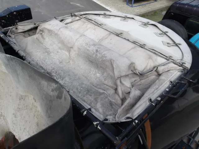 日野 デュトロ TKG-XZU600E(2WD)の写真7