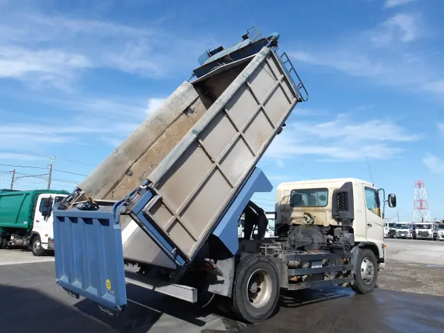 日野 レンジャー BDG-FG8JGWA(2WD)の写真5