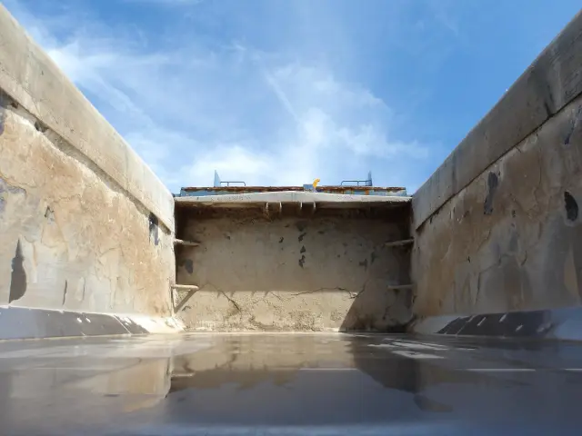 日野 レンジャー BDG-FG8JGWA(2WD)の写真9