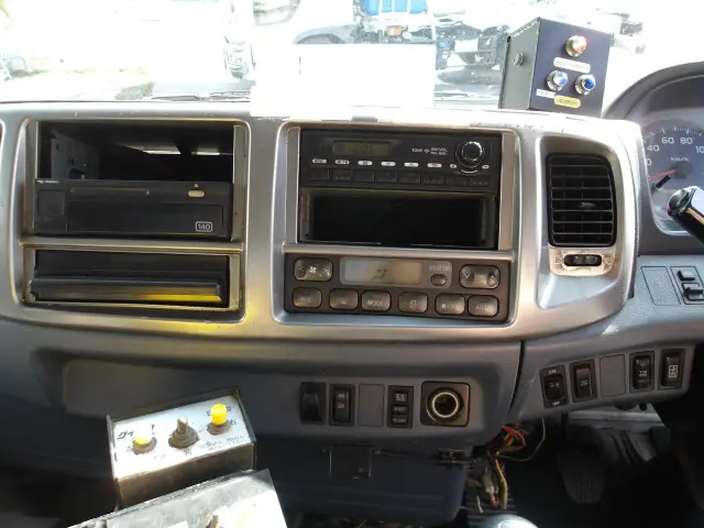 日野 レンジャー BDG-FG8JGWA(2WD)の写真24