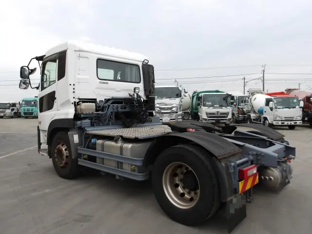 ＵＤ クオン 2PG-GK5AAB(2WD)の写真2