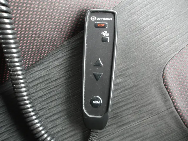 ＵＤ クオン 2PG-GK5AAB(2WD)の写真24