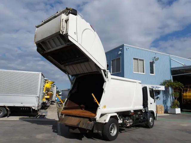 日野 レンジャー 2DG-GC2ABA(2WD)の写真5