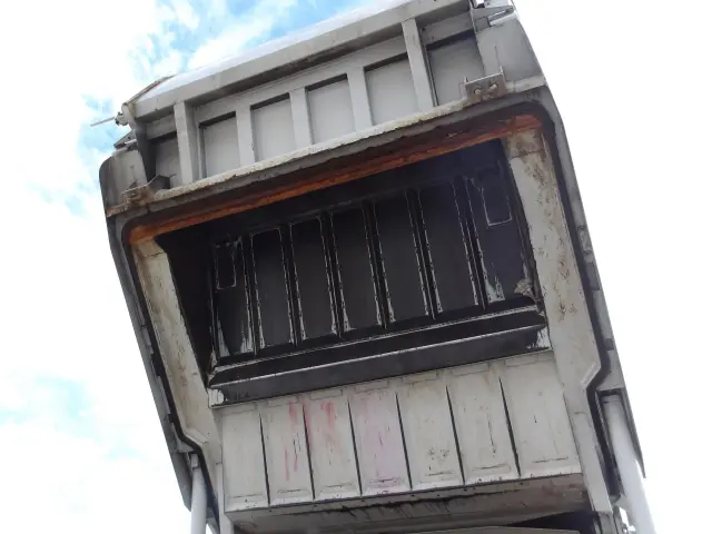 日野 レンジャー 2DG-GC2ABA(2WD)の写真9