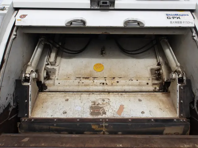 日野 レンジャー 2DG-GC2ABA(2WD)の写真11