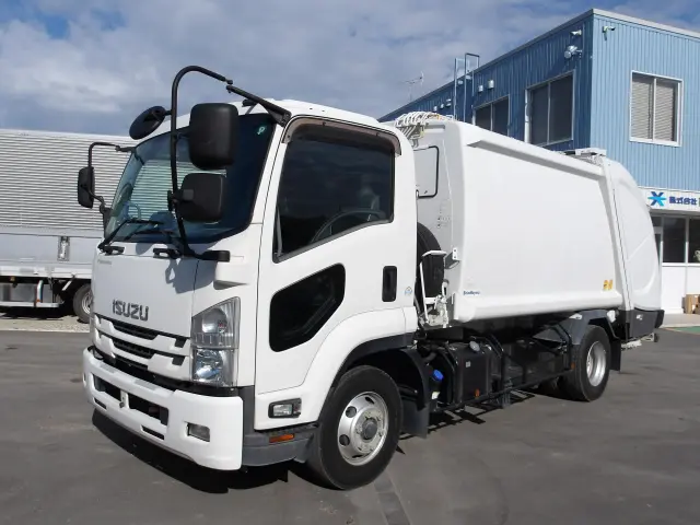 いすゞ フォワード 2RG-FRR90S2(2WD)の写真1