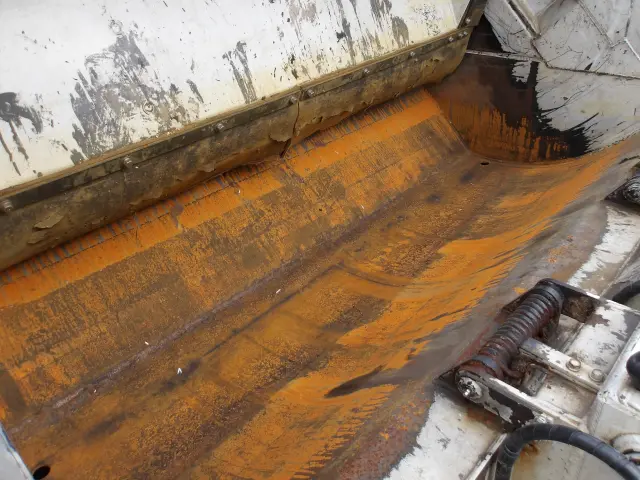 いすゞ フォワード 2RG-FRR90S2(2WD)の写真13