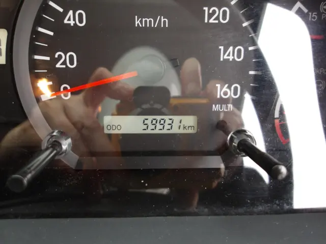 いすゞ フォワード 2RG-FRR90S2(2WD)の写真23