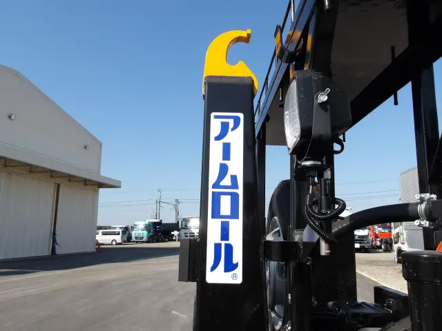いすゞ フォワード 2RG-FRR90S4(2WD)の写真12