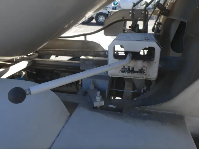 日野 レンジャー 2KG-FJ2ABA(2WD)の写真6