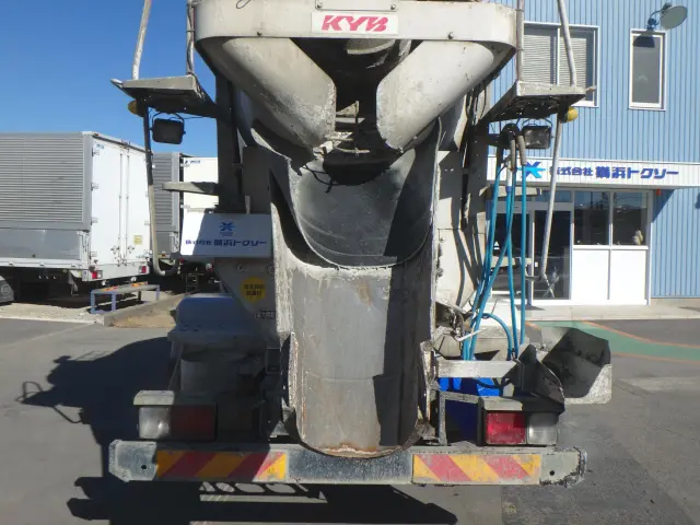 日野 レンジャー 2KG-FJ2ABA(2WD)の写真12