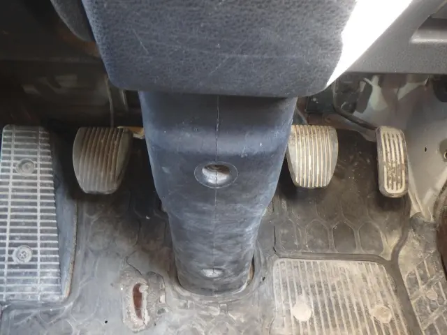 日野 レンジャー 2KG-FJ2ABA(2WD)の写真23