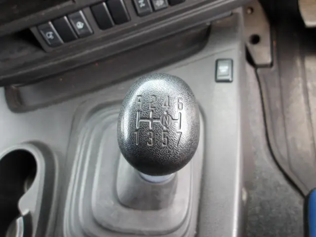 いすゞ ギガ 2PG-CXZ77CT(6x4)の写真23