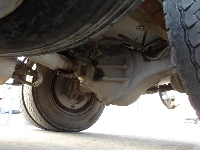 いすゞ フォワード 2PG-FTR90U2(2WD)の写真15